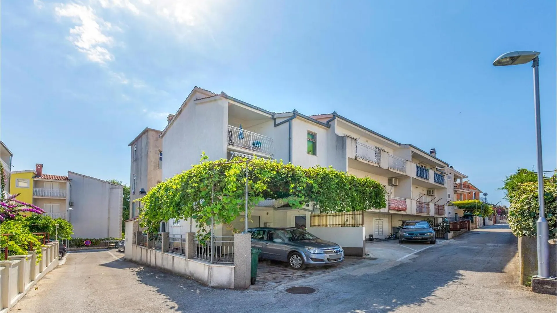 Lovely Apartment In Stobrec With Wifi Spalato